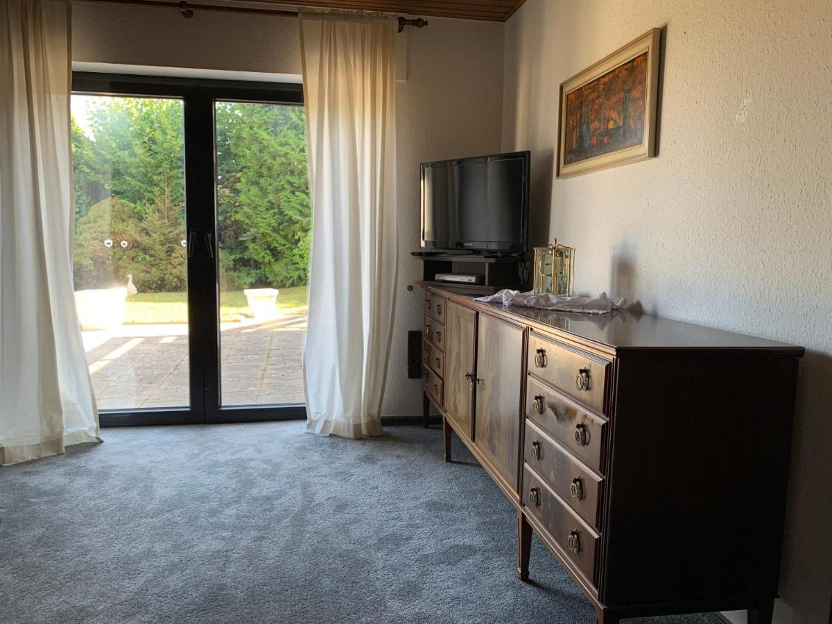Eifeloase Sophia Apartment